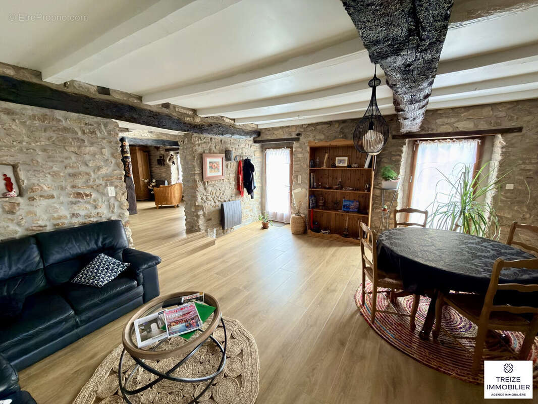 Maison à LE HEZO