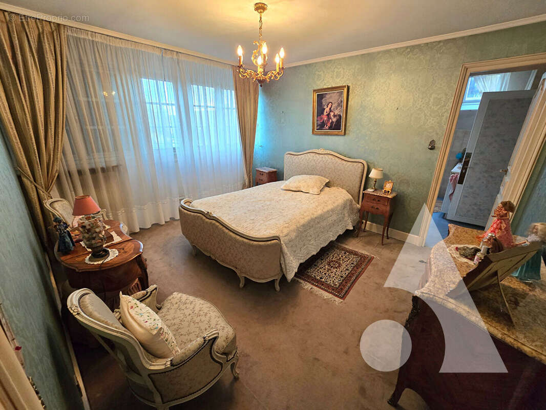 Maison à SAINT-ANDRE-LES-VERGERS