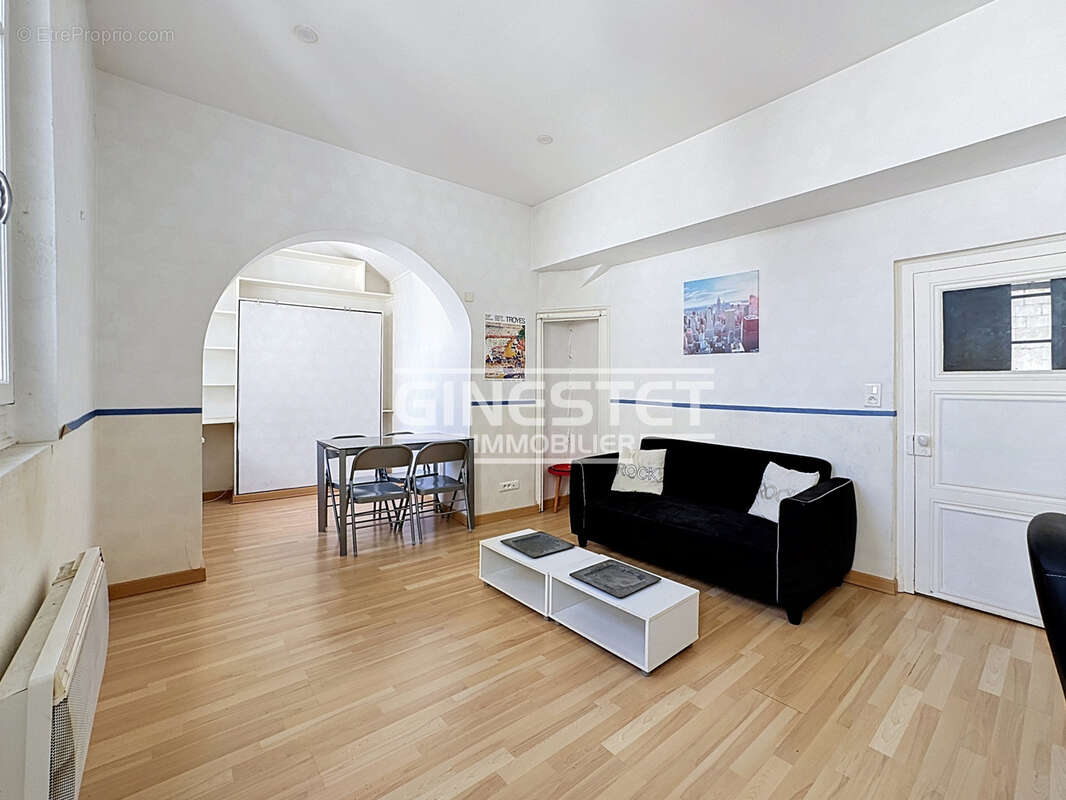 Troyes - hyper centre - t2 meuble - photo 2