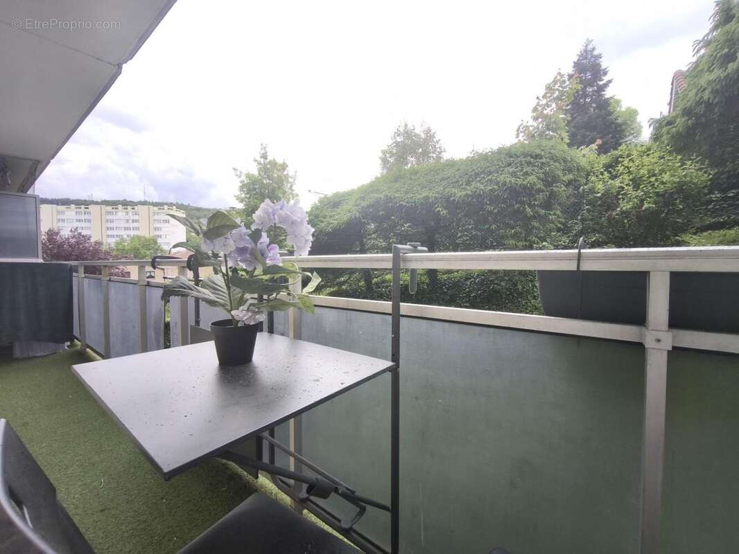 Photo 2 - Appartement à SAINT-ETIENNE