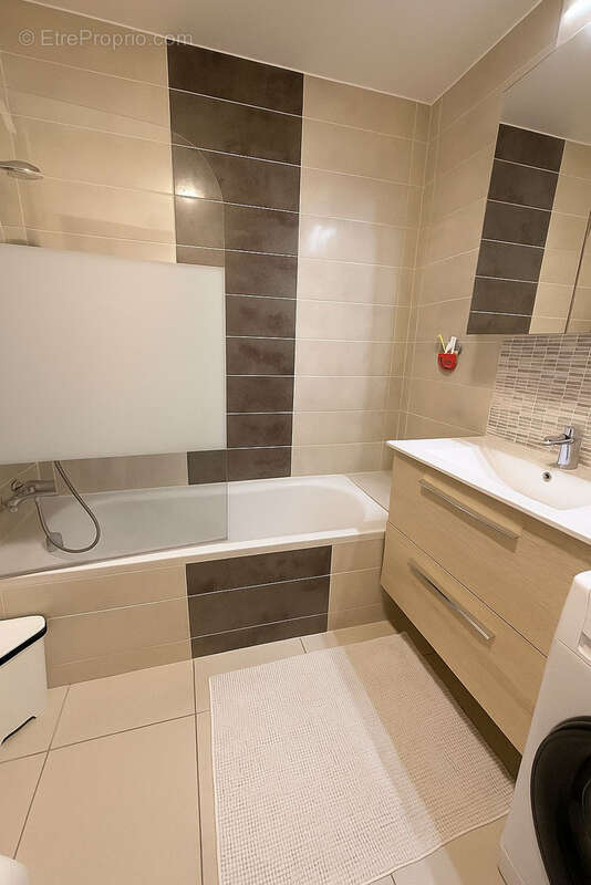 Appartement à VETRAZ-MONTHOUX