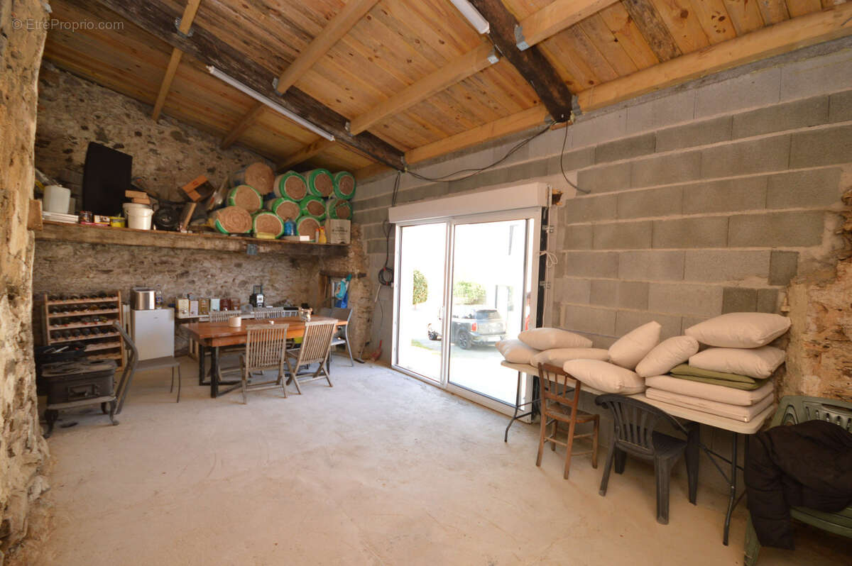 Maison à MONSIREIGNE