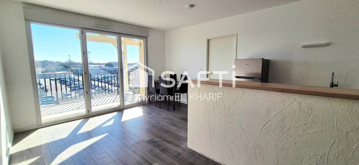 Photo 1 - Appartement à PARENTIS-EN-BORN