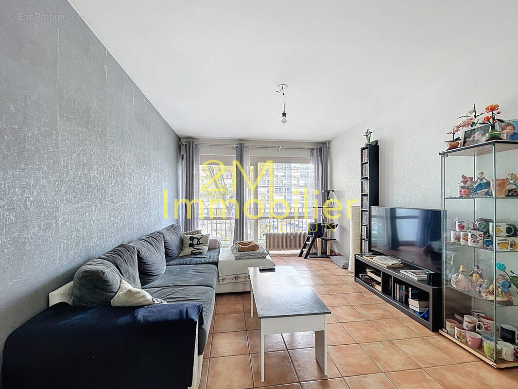 Appartement à MELUN