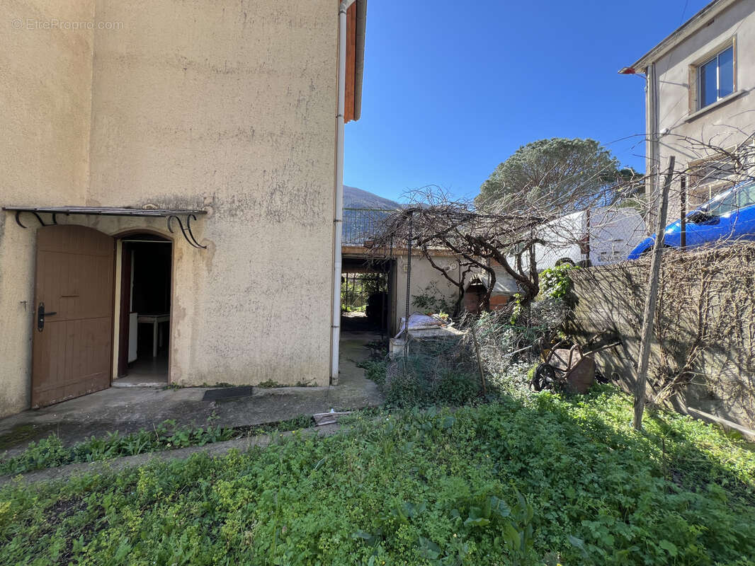 Maison à ARLES-SUR-TECH