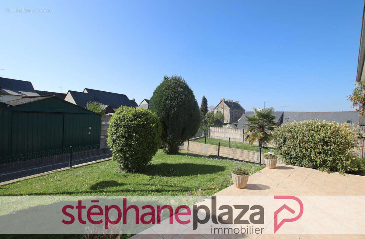 Maison à LOUVIGNE-DE-BAIS