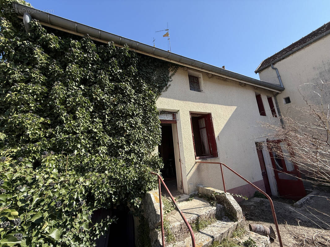 Maison à CHATILLON-SUR-SEINE