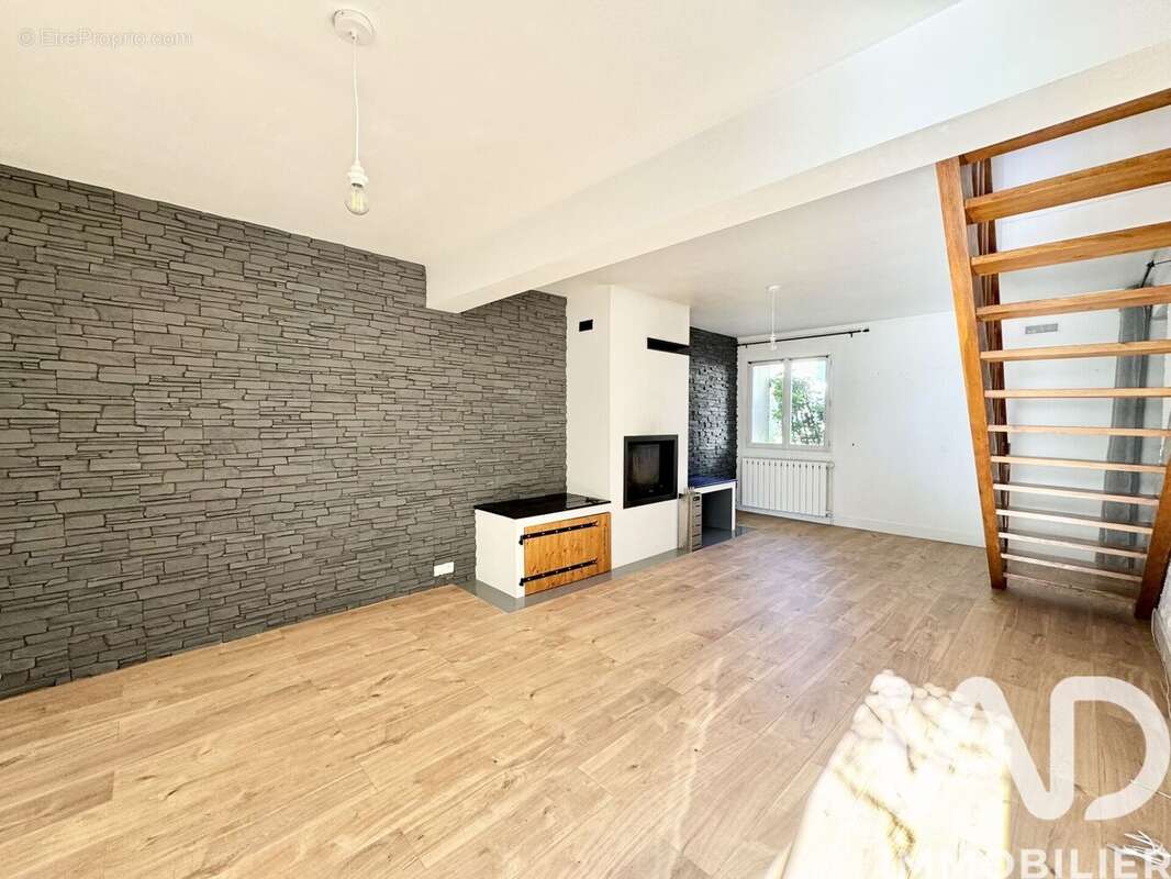 Photo 4 - Maison à COULOMMIERS