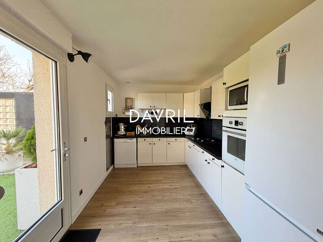 Maison à CONFLANS-SAINTE-HONORINE