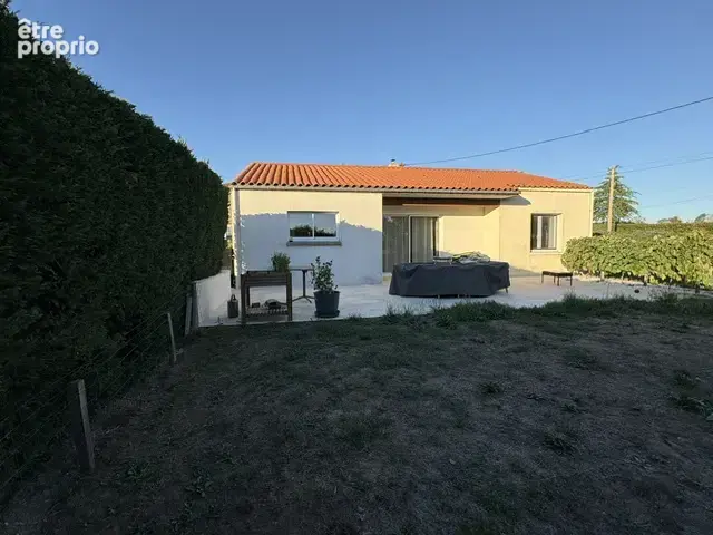 Belle Maison en campagne 108 m2 à 189000€ à Saint Maurice des Noues - photo 24