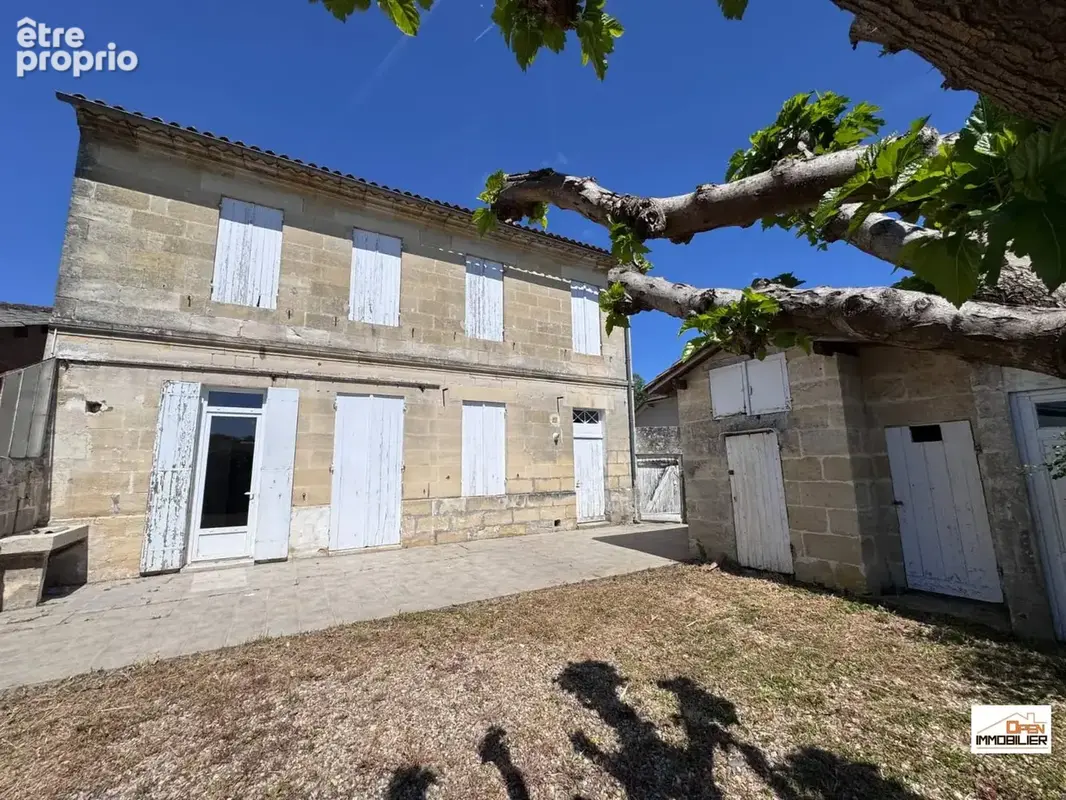 Maison à CAMPS-SUR-L'ISLE