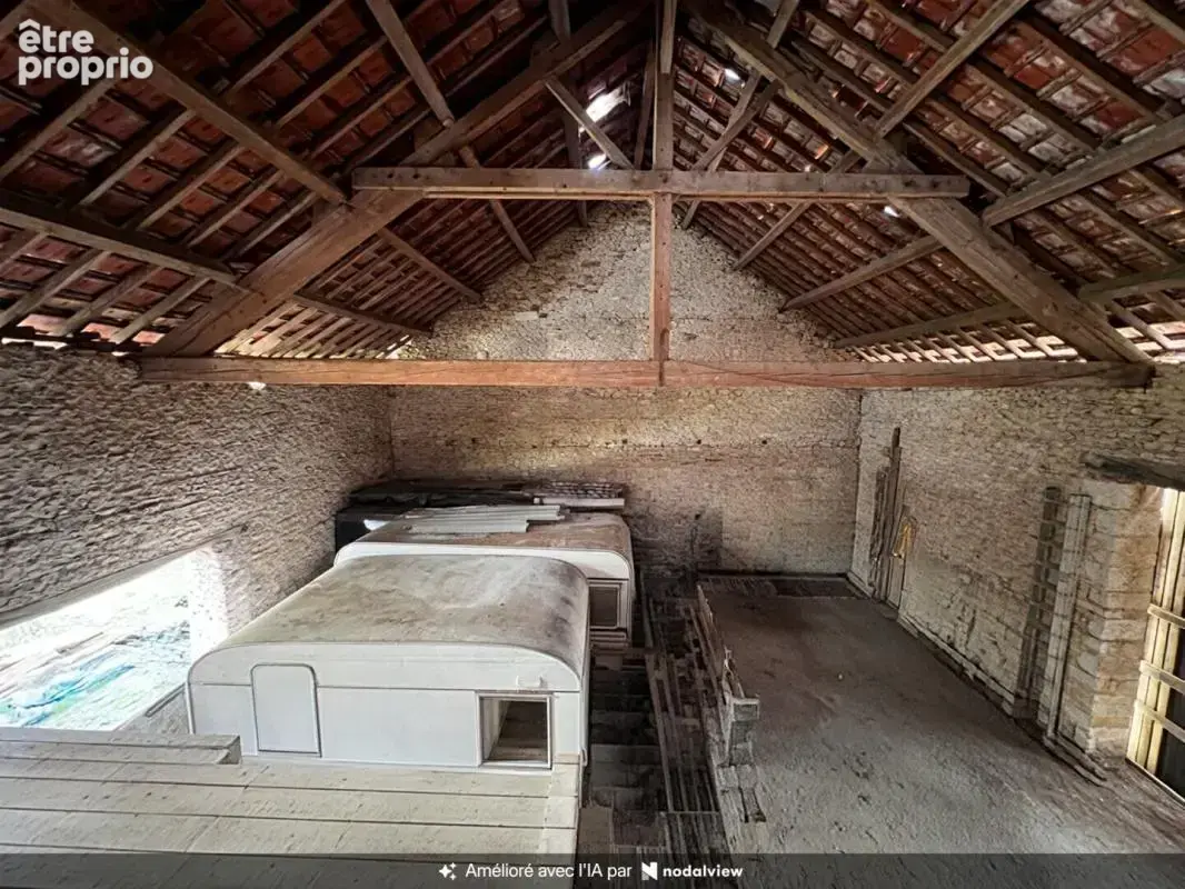 70130 - VAUDEY - Maison de 68 m² avec Grange à aménager de 175 m2 au sol - Prix : 45000  honoraires charge vendeur - photo 12