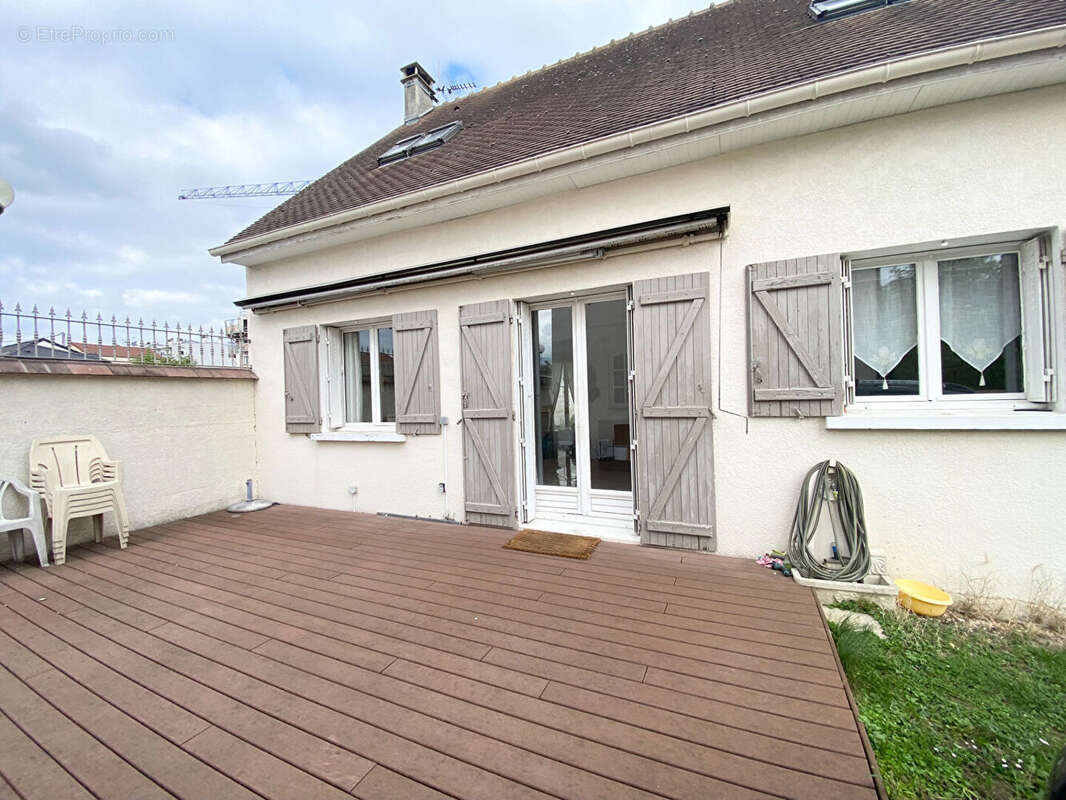 Maison à BEZONS