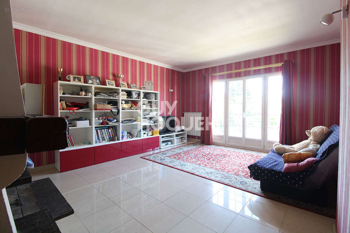 Maison à BRIE-COMTE-ROBERT