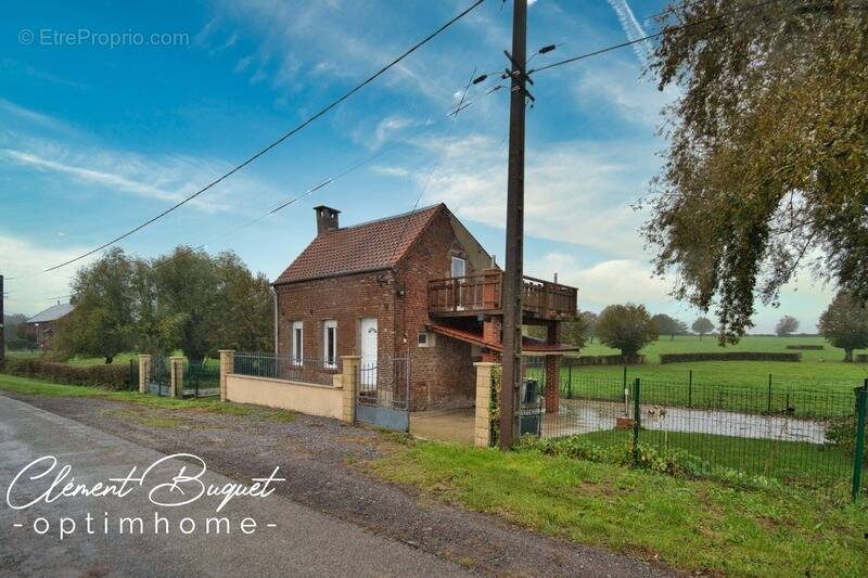 Maison à LE NOUVION-EN-THIERACHE