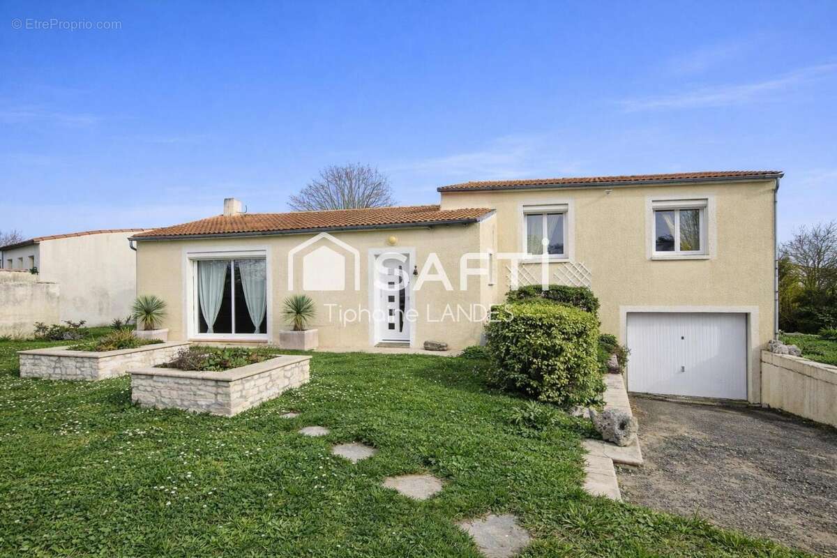 Photo 2 - Maison à BOURGNEUF