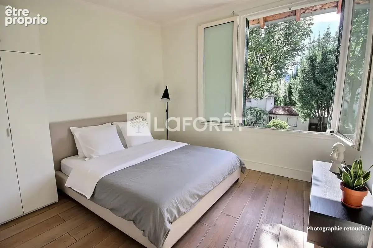 Maison Courbevoie 7 pièce(s) 150 m2 - photo 9