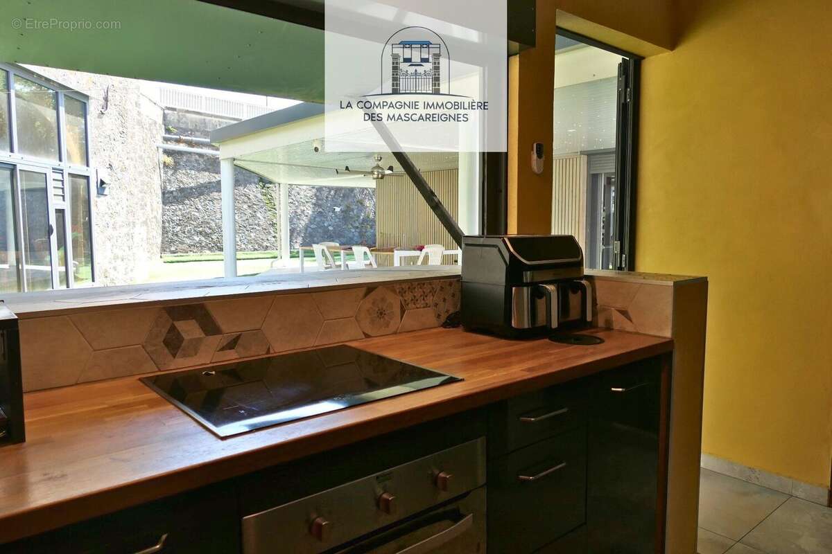 Maison à SAINT-DENIS