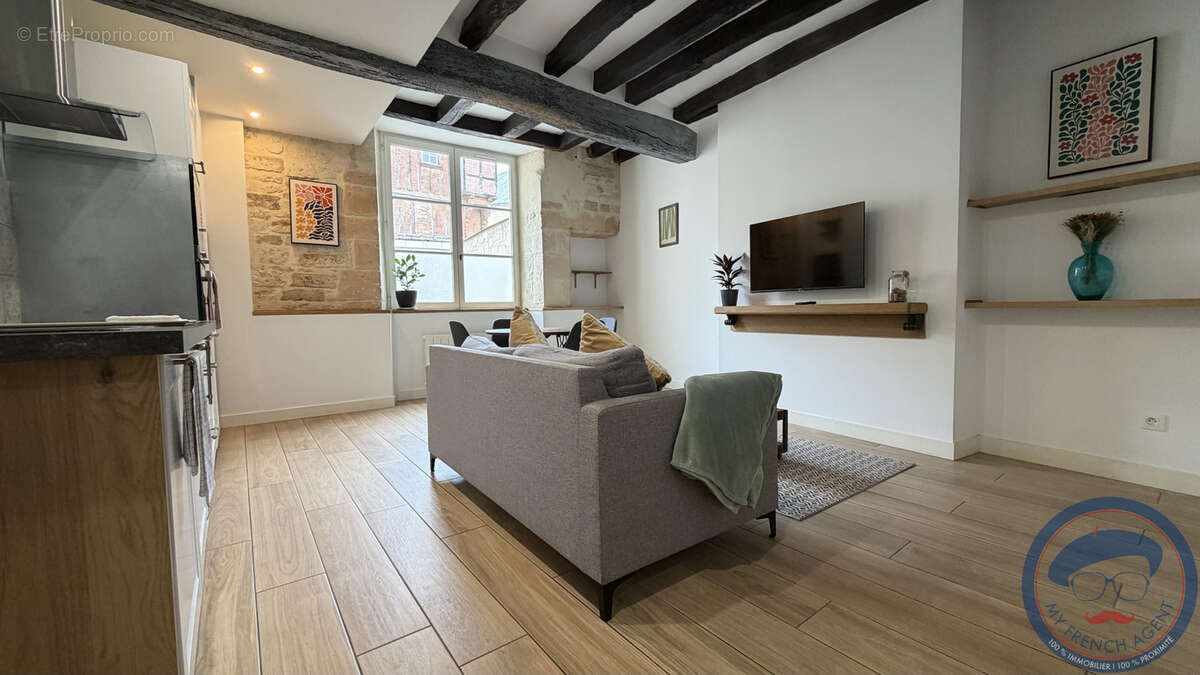 Appartement à CHINON