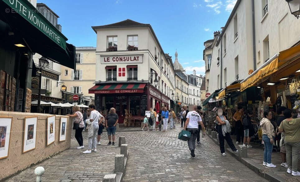 Appartement à PARIS-18E