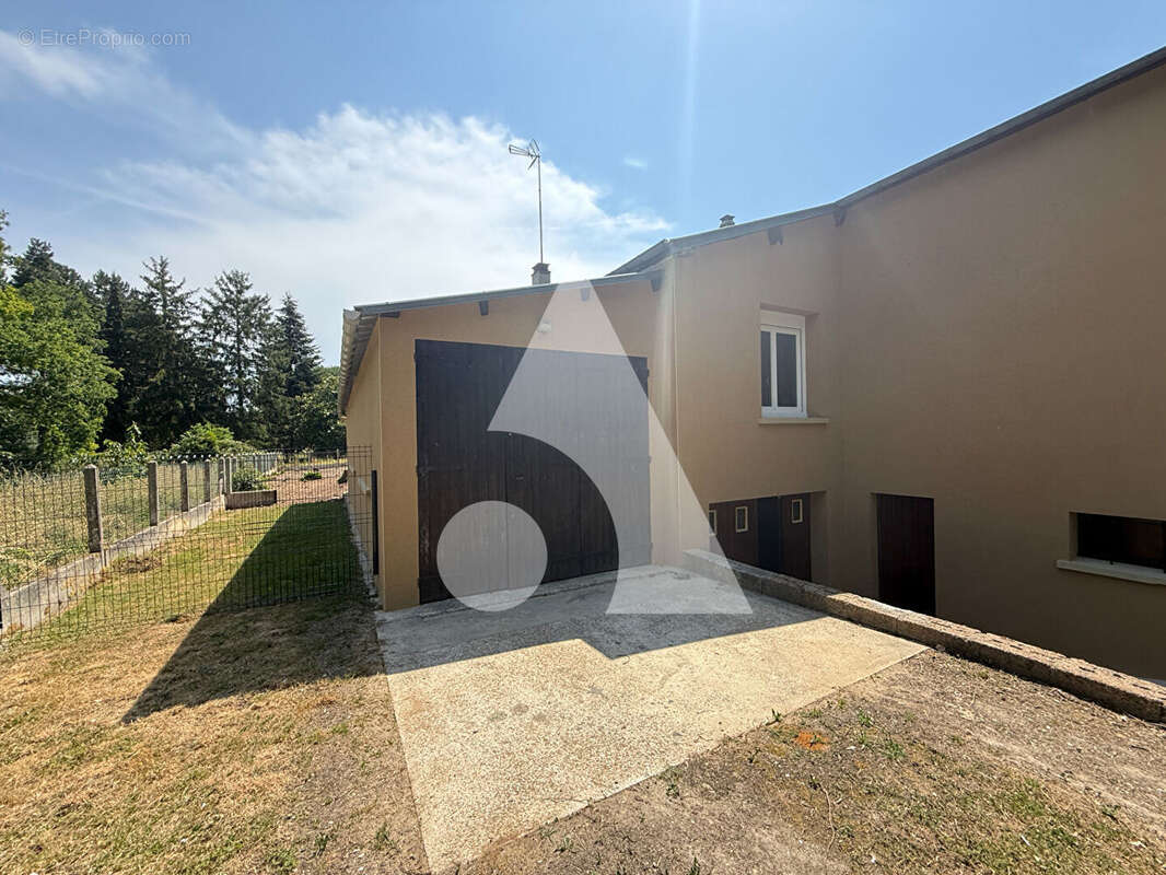 Maison Familiale entièrement rénovée - 110m2 - Terrain divisible - Evreux - photo 14
