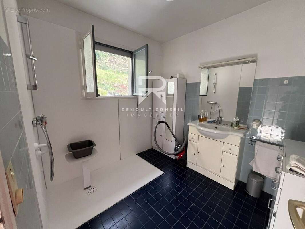 Maison à BEAUMONT-LE-ROGER