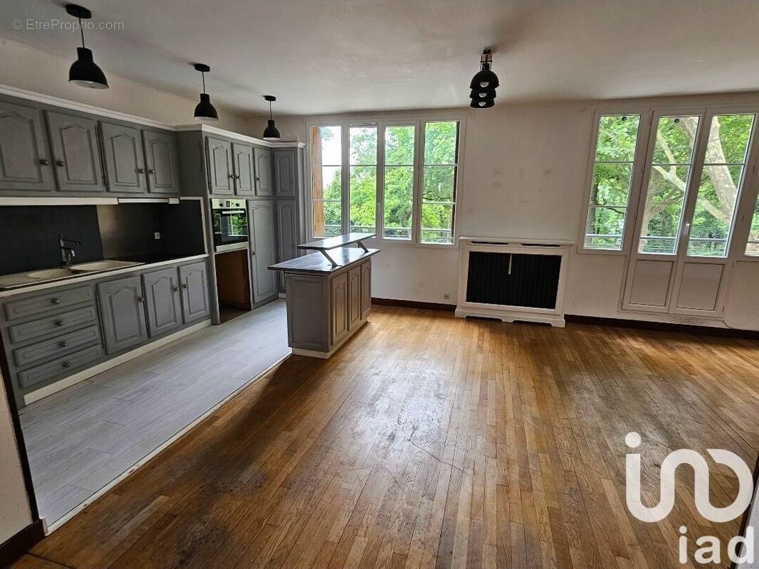 Photo 1 - Appartement à BONNEUIL-SUR-MARNE