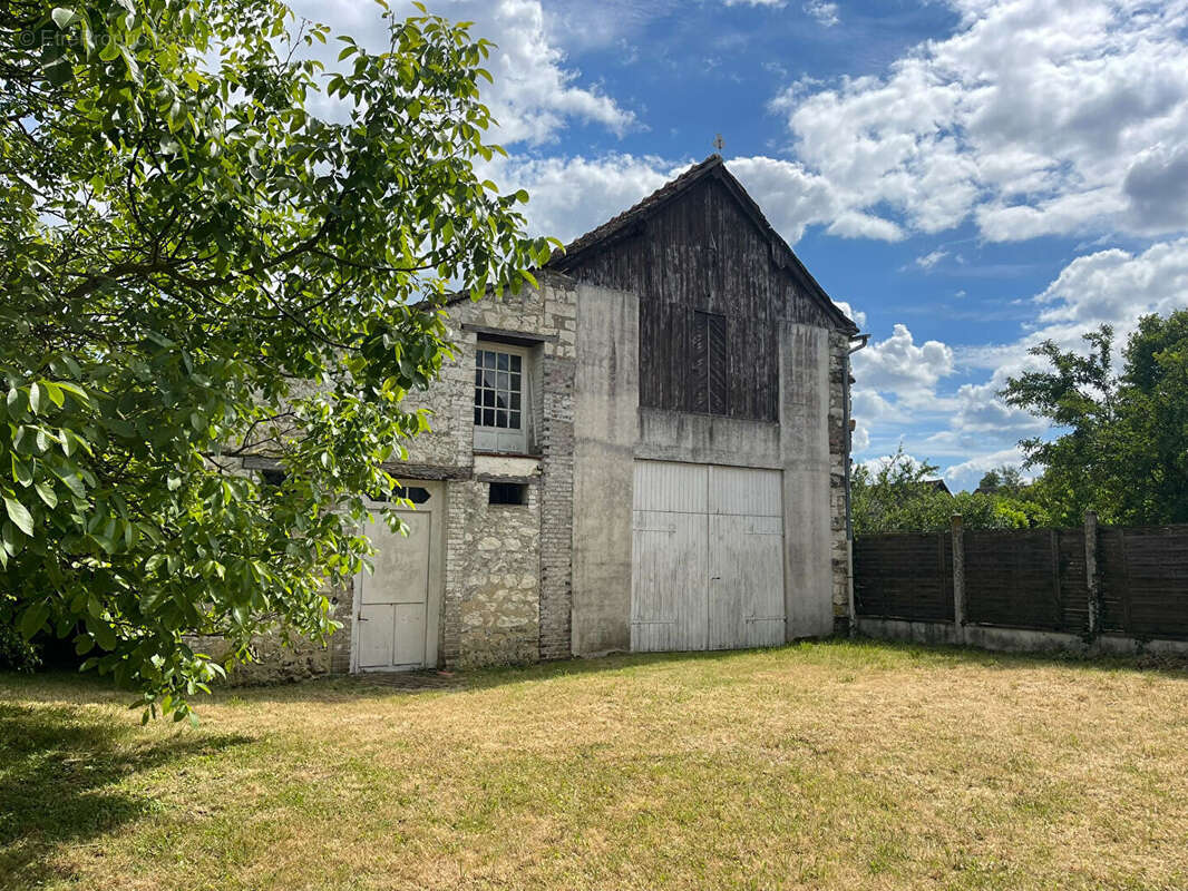 Maison à CHAMPLOST