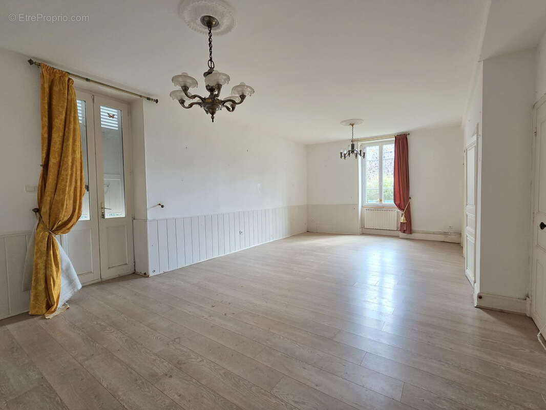 Magnifique maison de maître   165 m2 habitables   Dépendances   Fort potentiel - photo 5