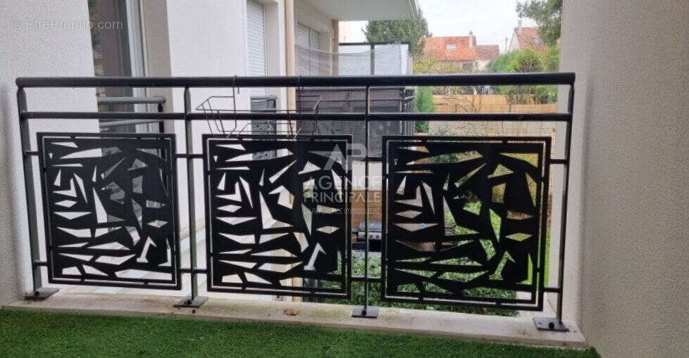 Appartement à LE PLESSIS-BOUCHARD