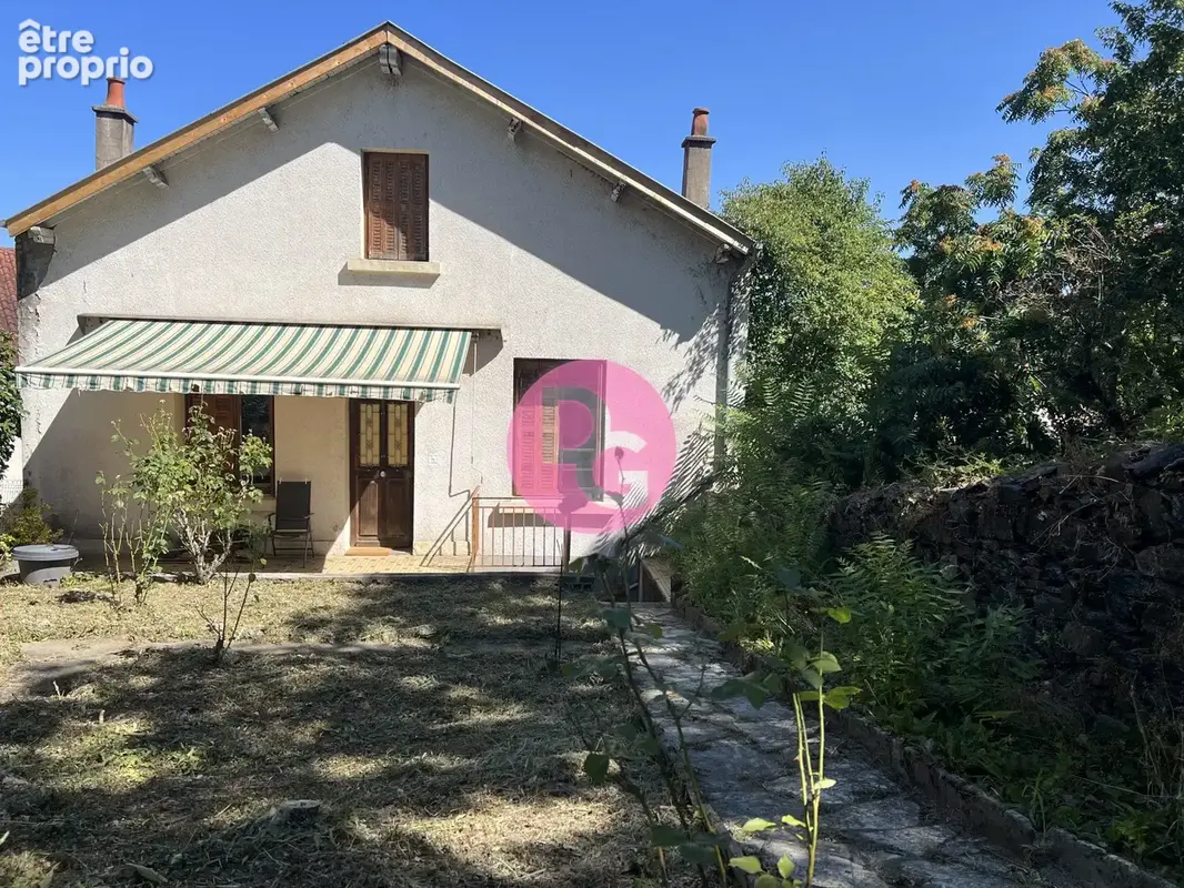 Maison à DECAZEVILLE