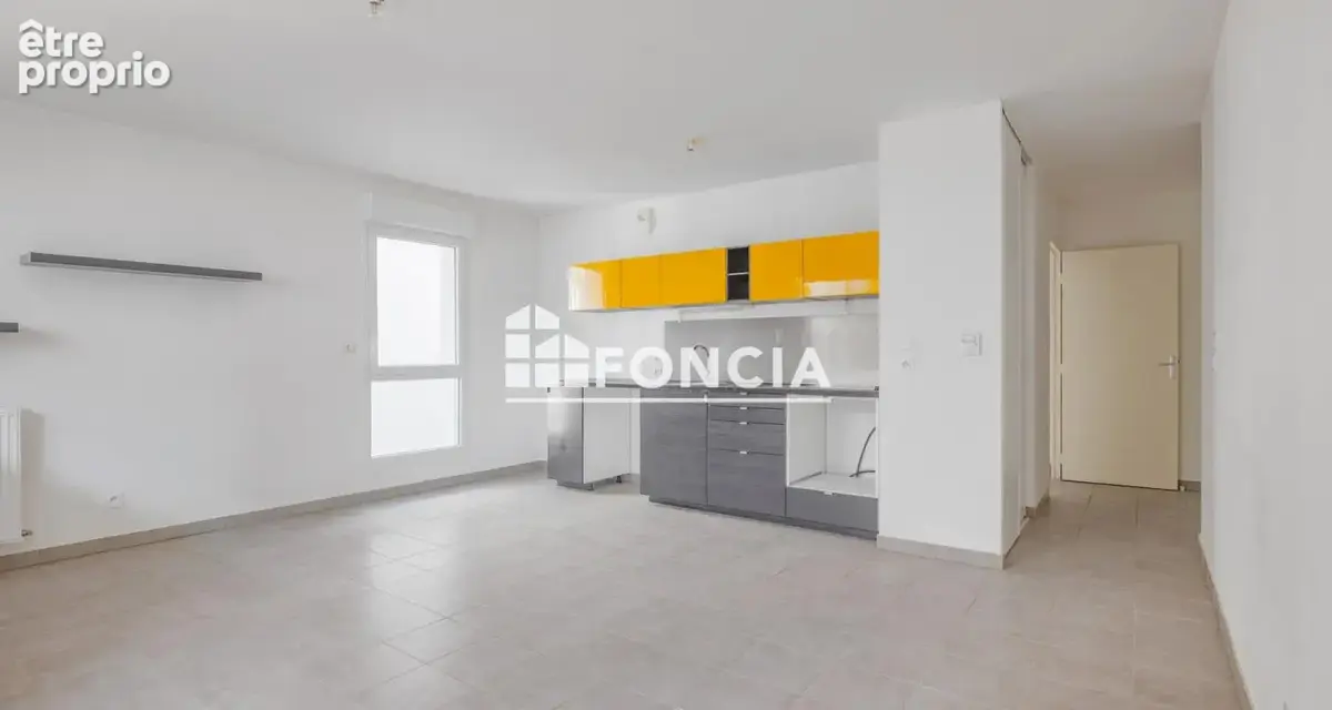 Appartement T3 avec garage · 63 m² · Traversant - photo 2
