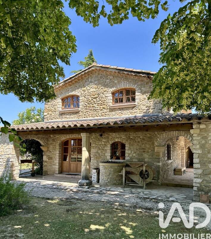 Photo 1 - Maison à LA BEGUDE-DE-MAZENC