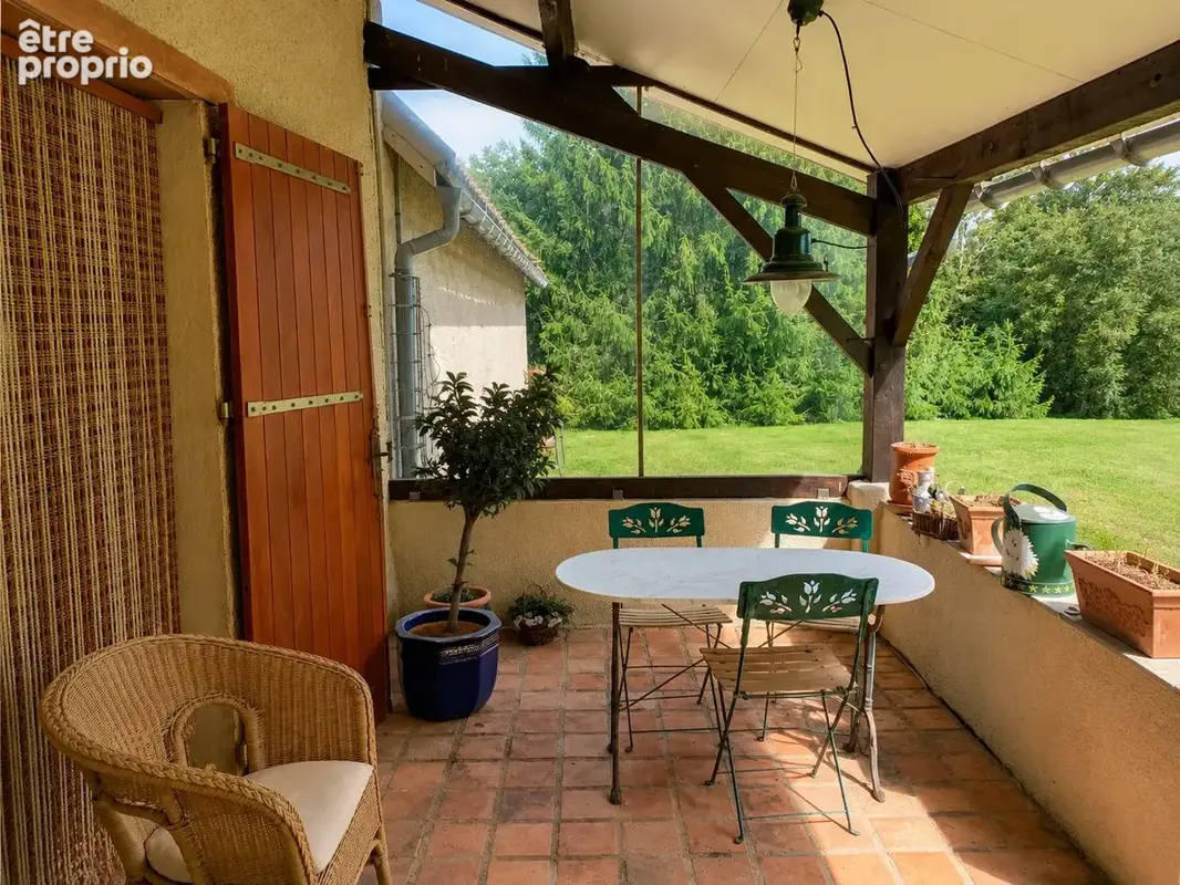 Maison 184 m² à Saint-Martin-Le-Mault  - photo 5