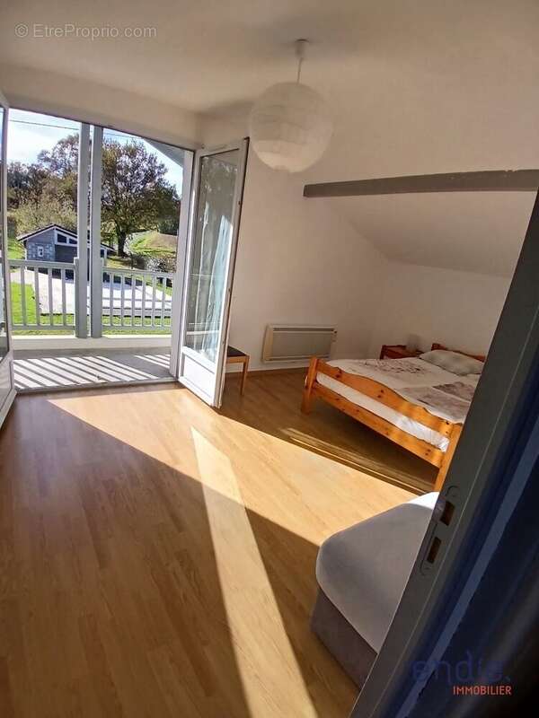 Maison à BONNEGARDE