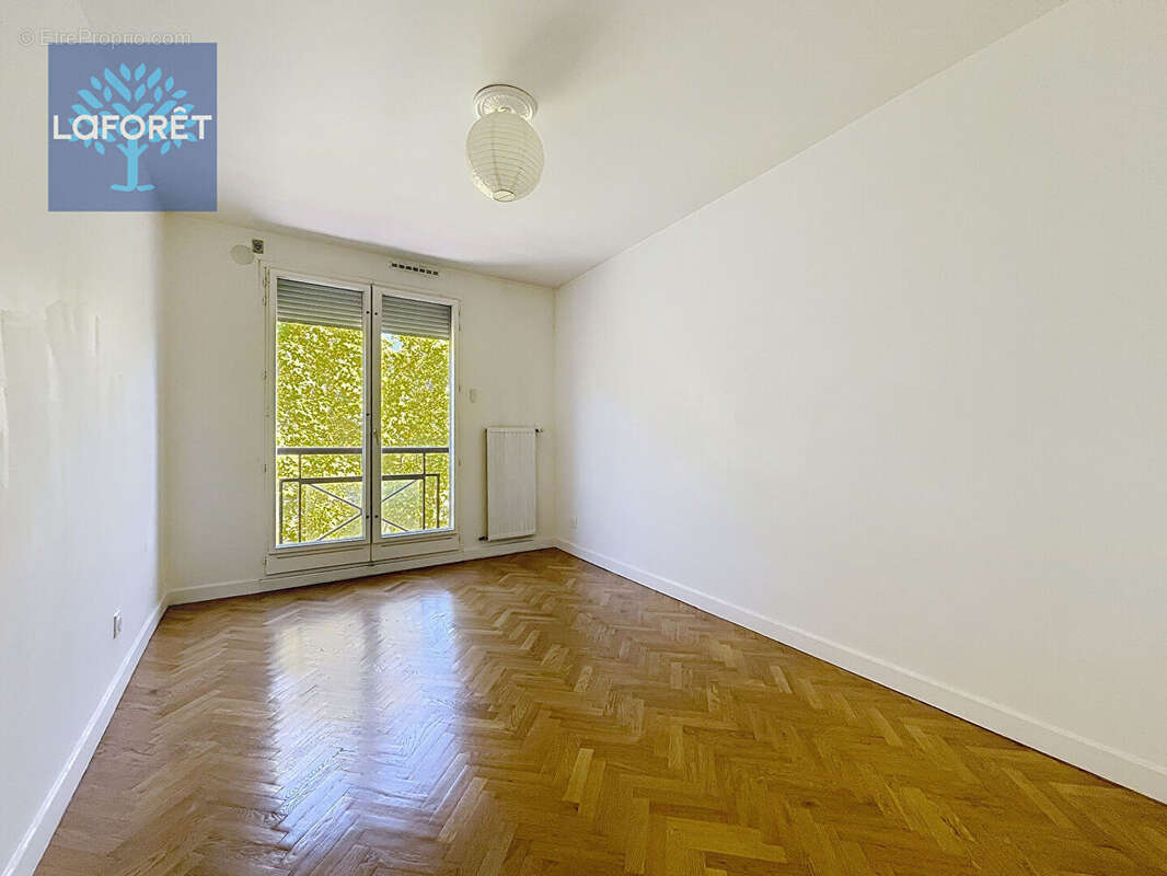 Appartement à LYON-9E