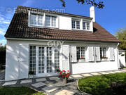 Maison à FONTENAY-TRESIGNY