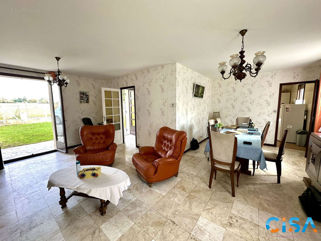 Maison à NEUILLY-EN-THELLE