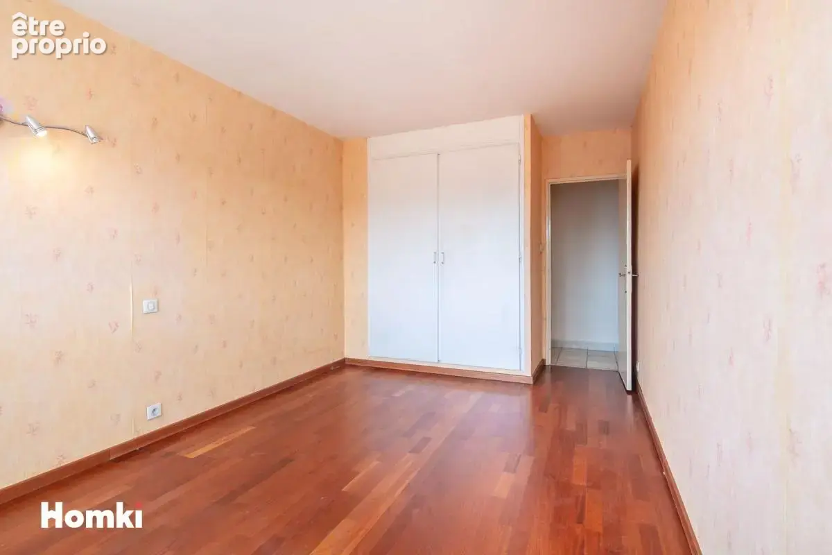 Appartement T5 de 129 m² à Grenoble 38000, Rue de la République - photo 16