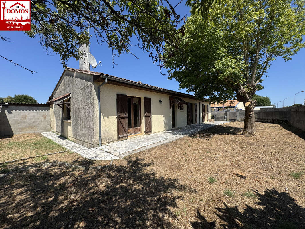 Maison à PAREMPUYRE