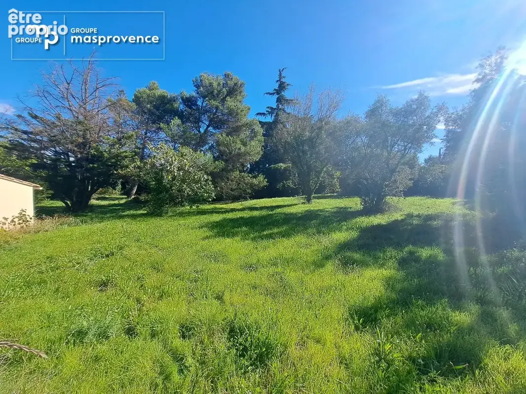 Terrain à bâtir de 850 m² à SAINT-LAURENT-DES-ARBRES (30) - photo 2