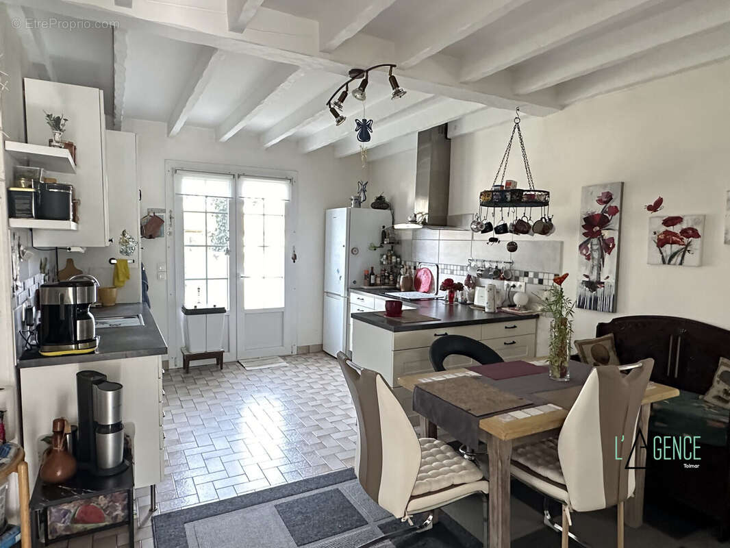 Maison à GRAYAN-ET-L'HOPITAL