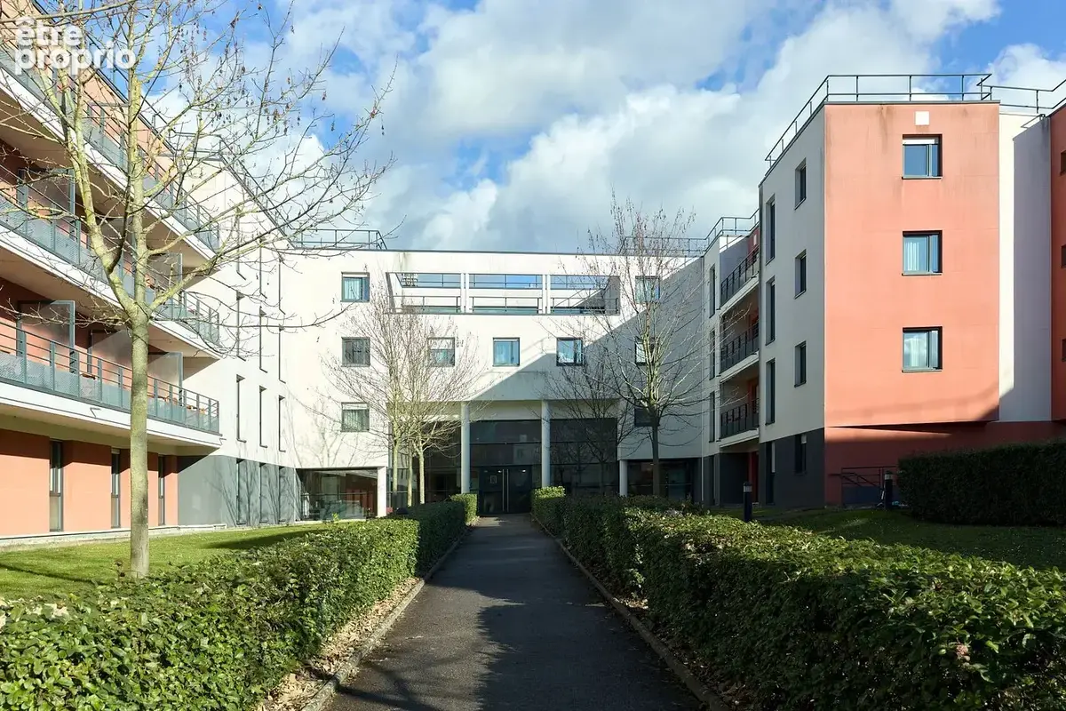 INVESTISSEMENT LOCATIF  Saint-Cyr-l'École  Résidence Affaires Zenitude Versailles Saint-Cyr-l'École  6.98 % de rentabilité - photo 8