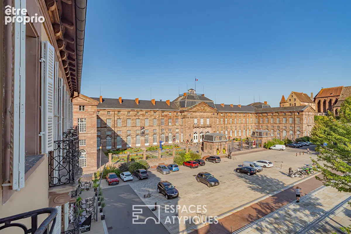 Appartement bourgeois avec vue sur le château des Rohan - photo 2