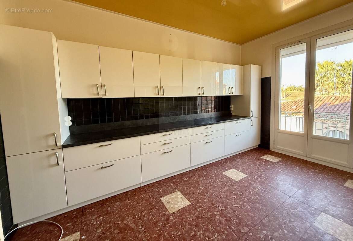Appartement à BEZIERS