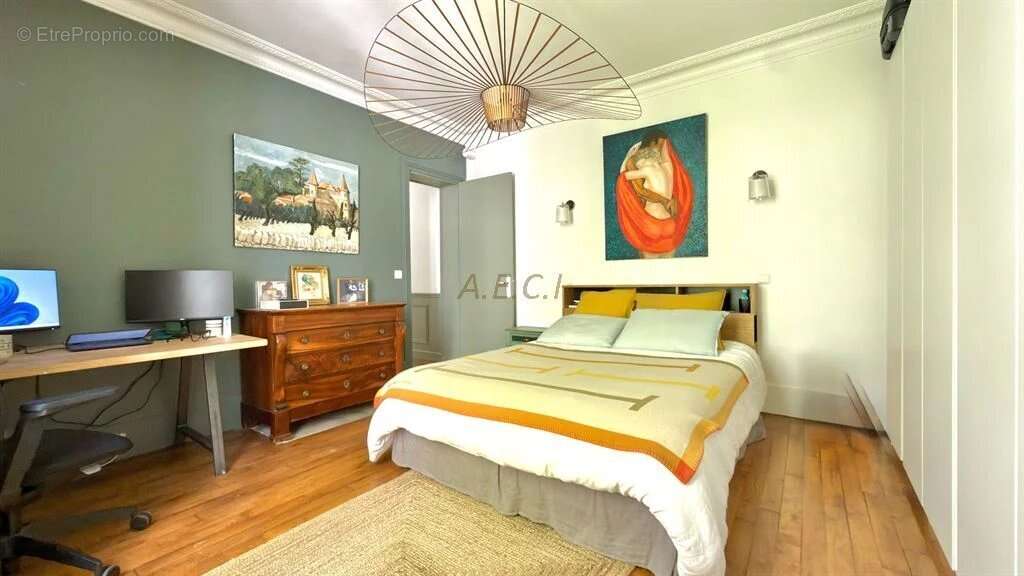 Appartement à ASNIERES-SUR-SEINE