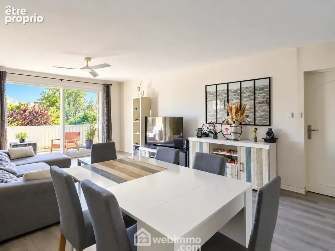 Appartement 4 pièces 88 m² à vendre à Marseille-8e (13008) - photo 2