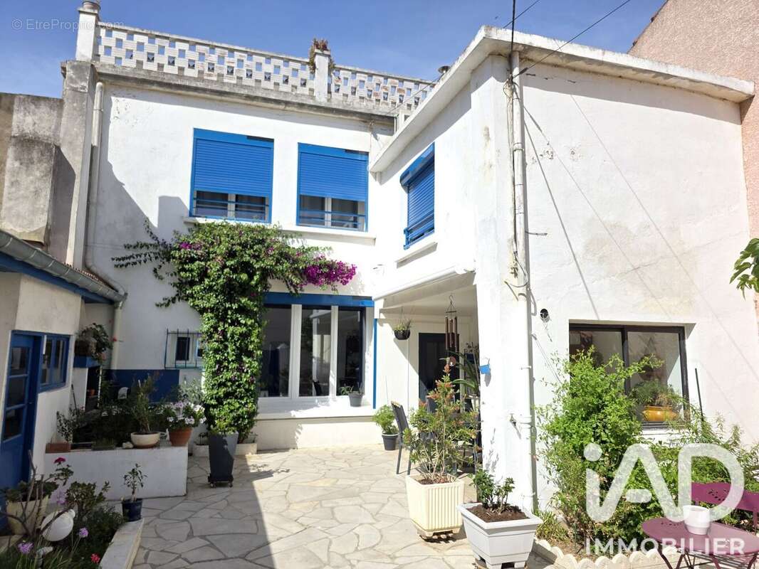 Photo 2 - Maison à CUXAC-D'AUDE