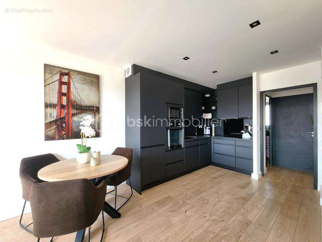Appartement à TOURBES