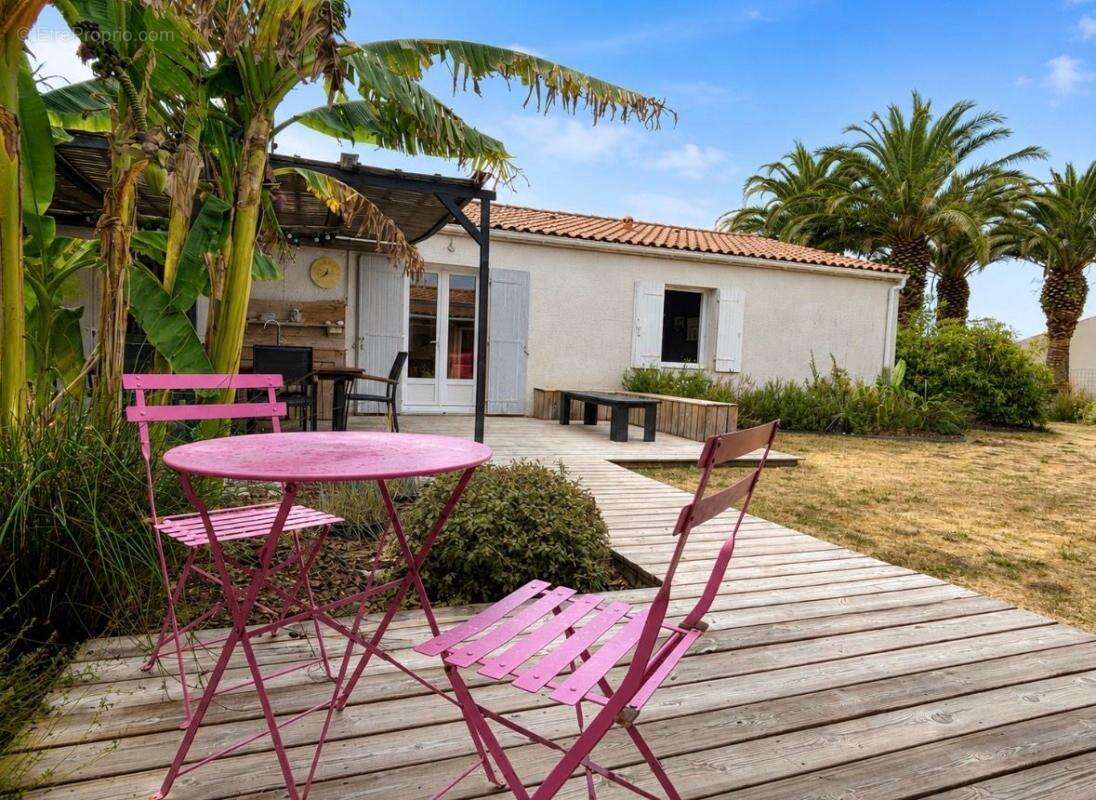 Maison en excellent état proche du centre de Saint Pierre d'Oléron - photo 6